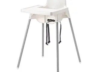 UDLEJES - HIGHCHAIR with SEATBELT & TRAY TABLE
