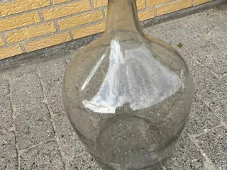 Flot vinballon med stativ