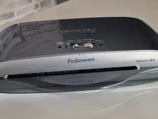 Fellowes Saturn A4 lamineringsmaskine