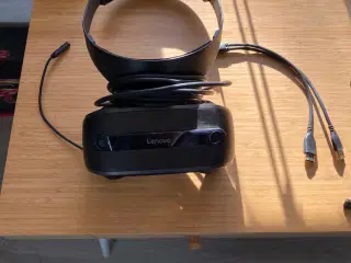 Virtual reality - Lenovo explorer