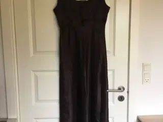 Smuk lang kjole