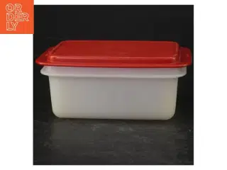 Tupperware smør boks (str. 16x9 cm)
