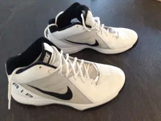 Nike basketball støvler