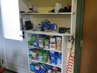 Div. Ladere, batterier, søm, skruer m.m.