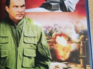Flight of fury med Steven seagal
