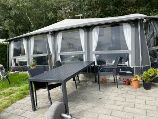 Campingvogne Adria Classica