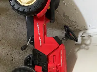 Rød børne traktor 