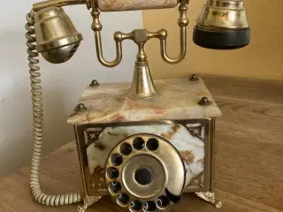 Flot gammelt Fastnet Bord ur i messing og Marmor