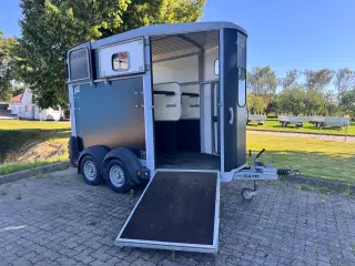 Ifor Williams hestetrailer