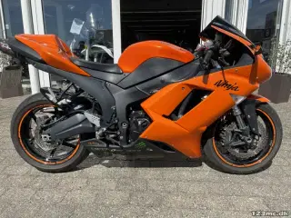 Kawasaki ZX6R