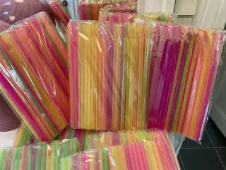 100 stk. Plastik sugerør med Ske ( Slushice sugerø