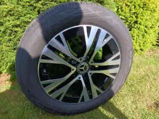 Nye originale  Mercedes GLA sommerdæk