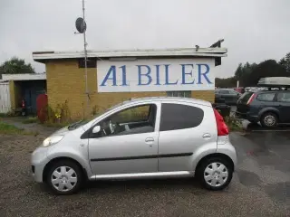 Peugeot 107 1,0 Active