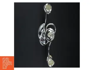 sølvfarvet lysestage med tre arme (str. H. 23 cm. b. 29 cm)
