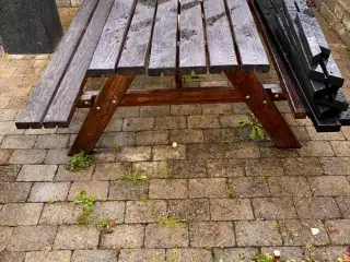 Havebord og bænk