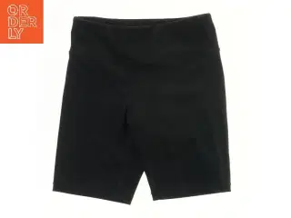 Sort træningsshorts fra H&M (str. 122)