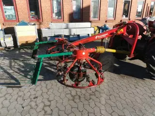 Kverneland Taarup 9300