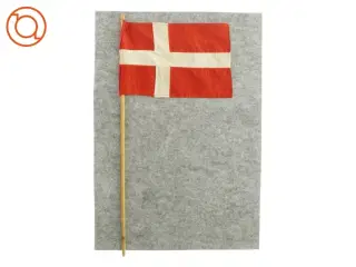 Dannebrog på træpind (12 styks)