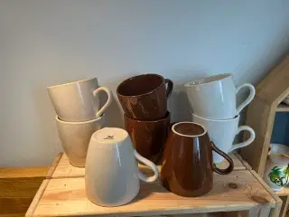 8 søde små Galzone porcelænskrus i varme nuancer