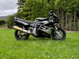 Suzuki gsxr 1100