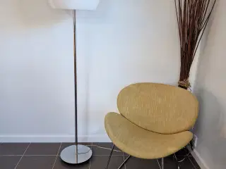 Stor flot Elbodan standerlampe. 