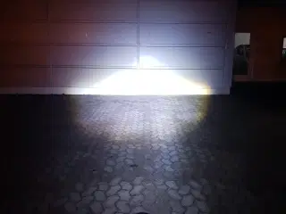 NY! Super Stærk BA20D LED Pære + Linse