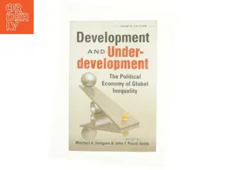 Development and Underdevelopment af Mitchell A. Seligson (Bog)