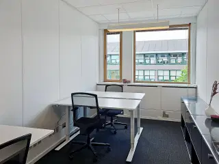 Professionel kontorplads i Regus Soeborg