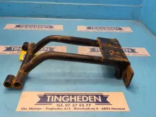 Massey Ferguson 6260 Støtte 3779102M3