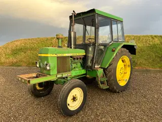 JOHN DEERE 2130 2WD 