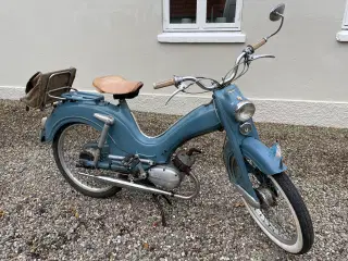 DKW Hummel i blå