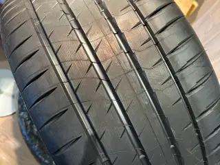 2 stk. Michelin sommerdæk