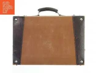 Brun attachémappe i læder (str. 40x28x13 cm)
