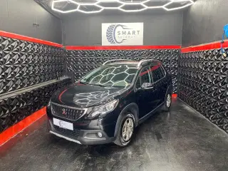 Peugeot 2008 1,2 e-THP 110 Allure Sky