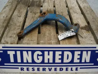 Ford 6610 Arm D6NN3N670A