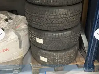 Originale alufælge med vinterdæk