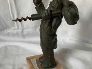 Figur oplukker proptrækker