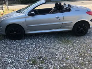 Peugeot 206 cc 1.6 benzin