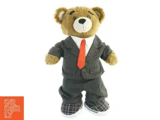 Tøjklædt bamse fra Build a Bear