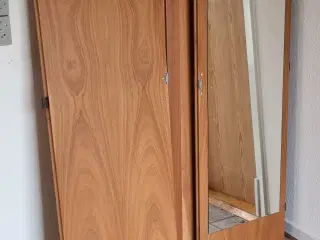 Skabslåger