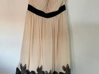 Smuk kjole