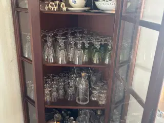 Glas og diverse sælges