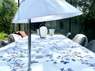 Hans J. Wegner Opala B01