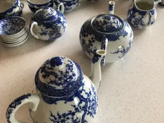Testel kinesisk i porcelæn