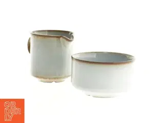 Keramik sæt med sukkerskål og mælkekande fra Søholm Stentøj (str. 10 x 6 cm og 8 x 11 x 7 cm)