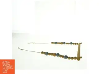 Perleknage/ophæng (str. 35 x 53 cm)