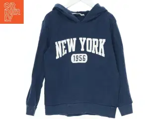 Bluse fra H&M (str. 122 cm)
