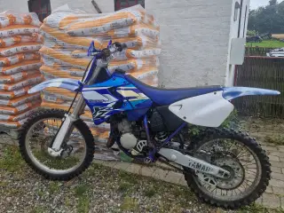 Yamaha YZ 125