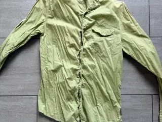 Armani skjorte i str. L