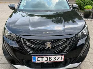 Peugeot 2008 diesel automatic med garanti